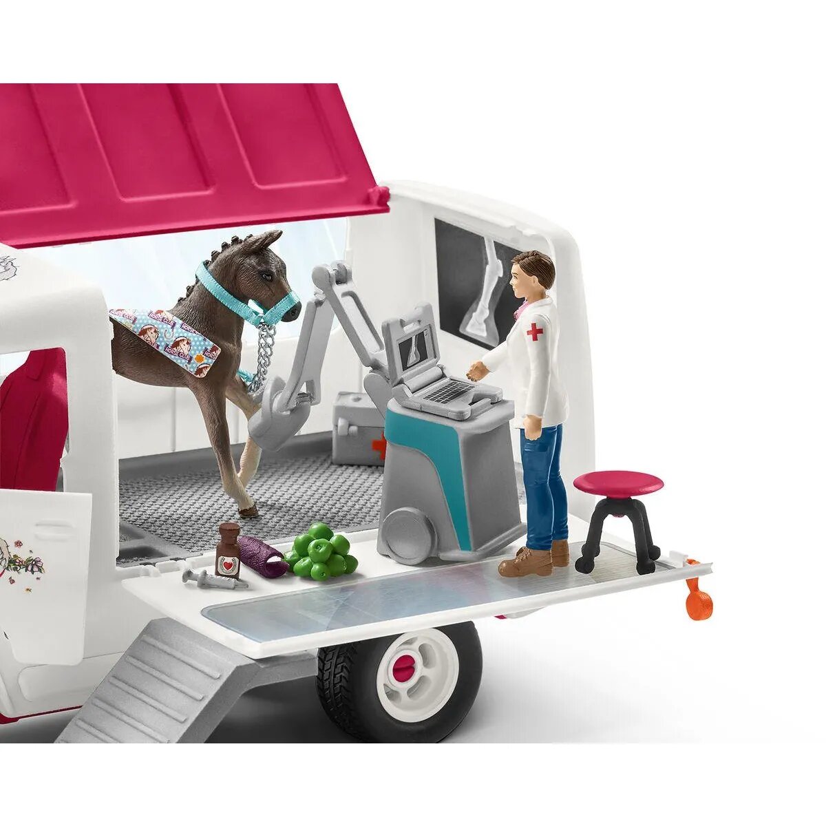 Schleich® 42370 Horse Club Mobile Tierärztin mit Hannoveraner Fohlen