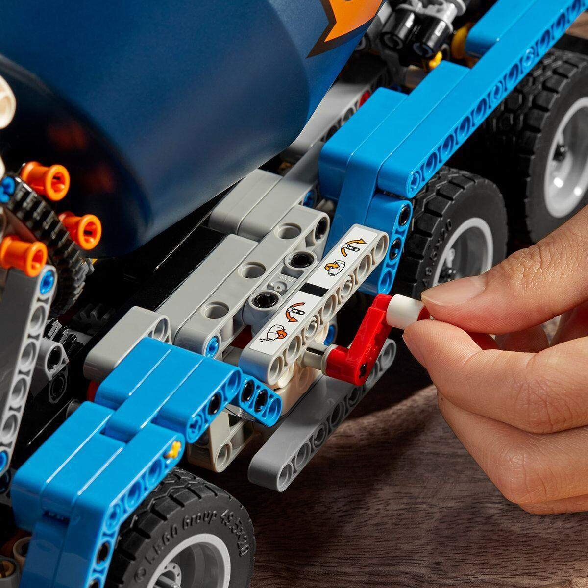 LEGO® Technic 42112 Betonmischer-LKW