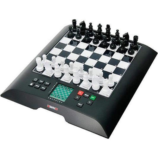 Millenium Chess Genius 2000 ELO