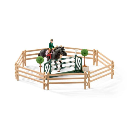 Schleich® 42389 Horse Club Reitschule mit Reiterinnen und Pferden