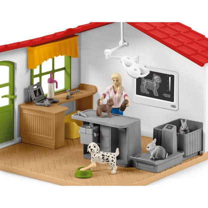 Schleich® 42502 Farm World Tierarzt-Praxis mit Haustieren